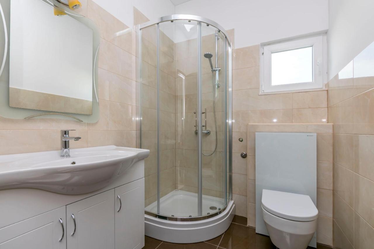 Apartments Jadranka روغوزنيكا المظهر الخارجي الصورة